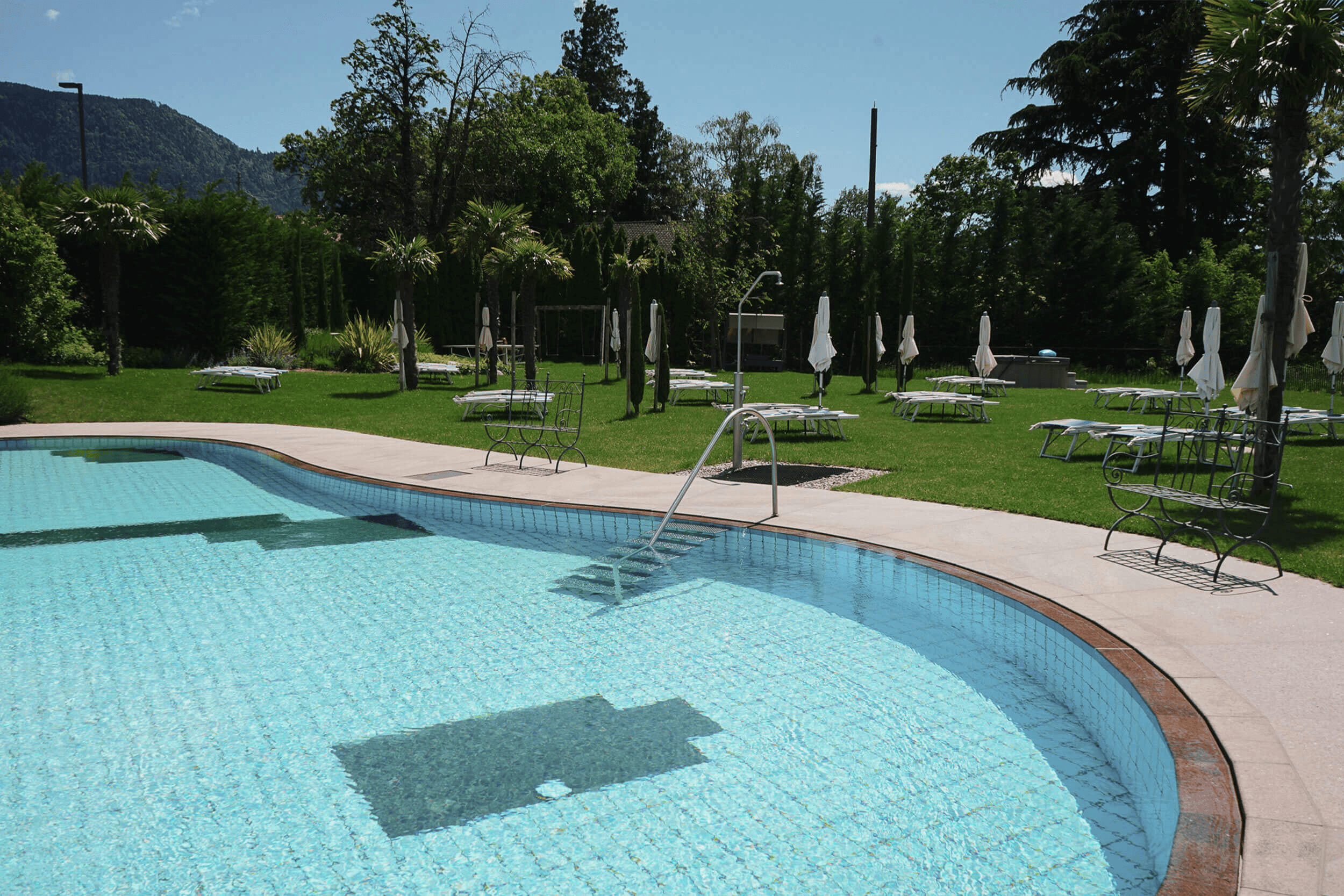 POOLS & PALMENGARTEN